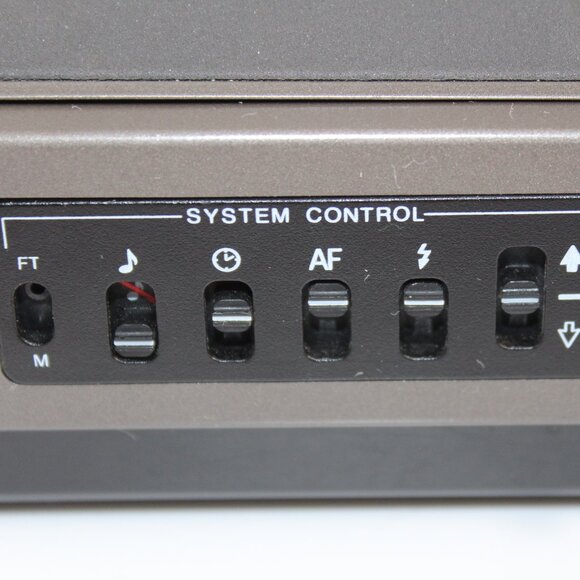 Vintage Polaroid Spectra System Camera in Original Case, Strap, Manual UNTESTED - Picture 8 of 16